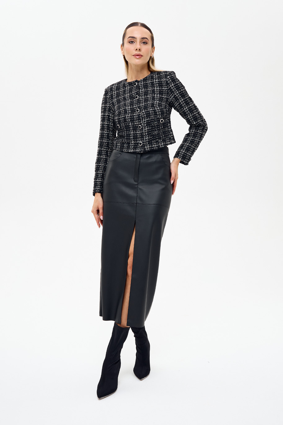 Короткий жакет букле в клітинку темно-сірий | 94824 Короткий жакет букле в клітинку темно-сірий | 94824