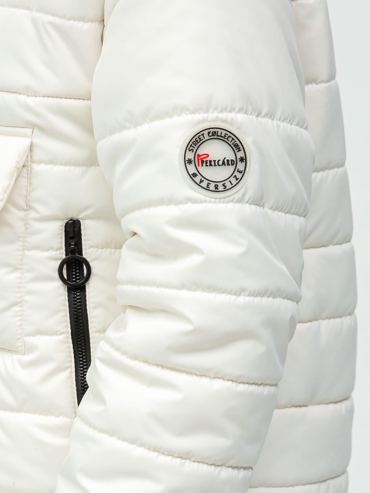 Демісезонна куртка з вшитим капюшоном молочна | 95639