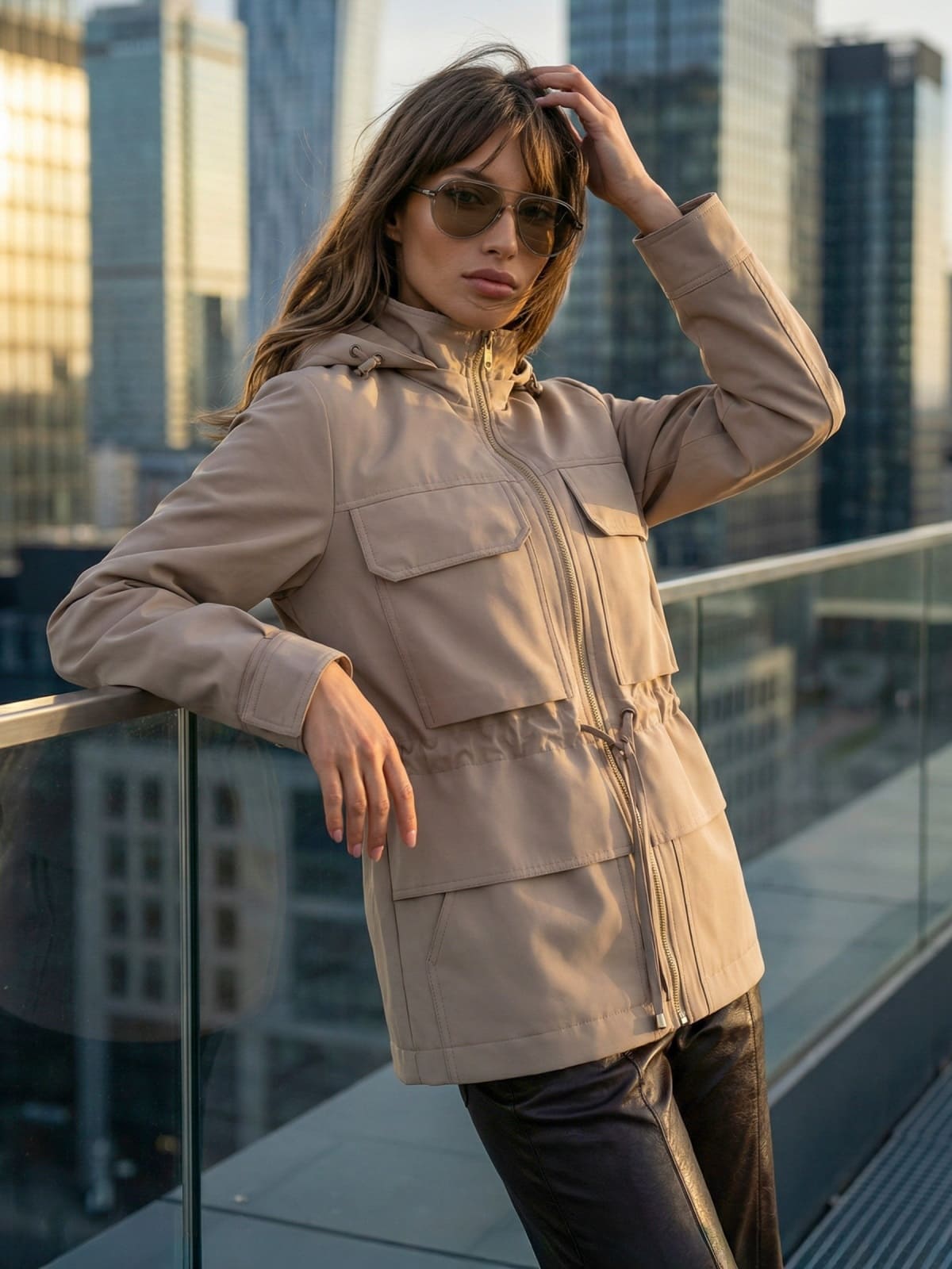 Парка для міжсезоння зі знімним каптуром бежева | 95457 Парка для міжсезоння зі знімним каптуром бежева | 95457