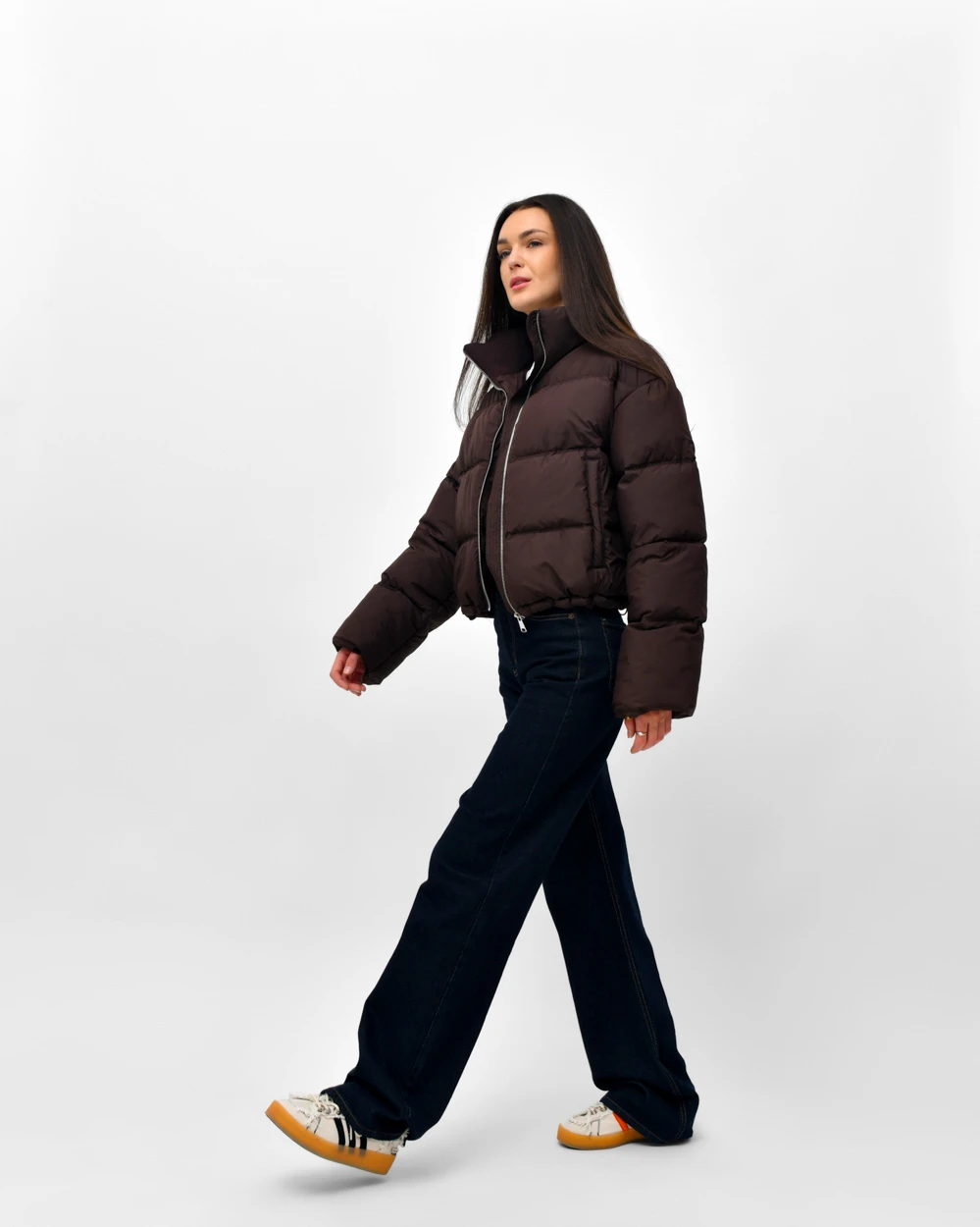 Демісезонна коротка пухова куртка коричнева | 95650 Демісезонна коротка пухова куртка коричнева | 95650