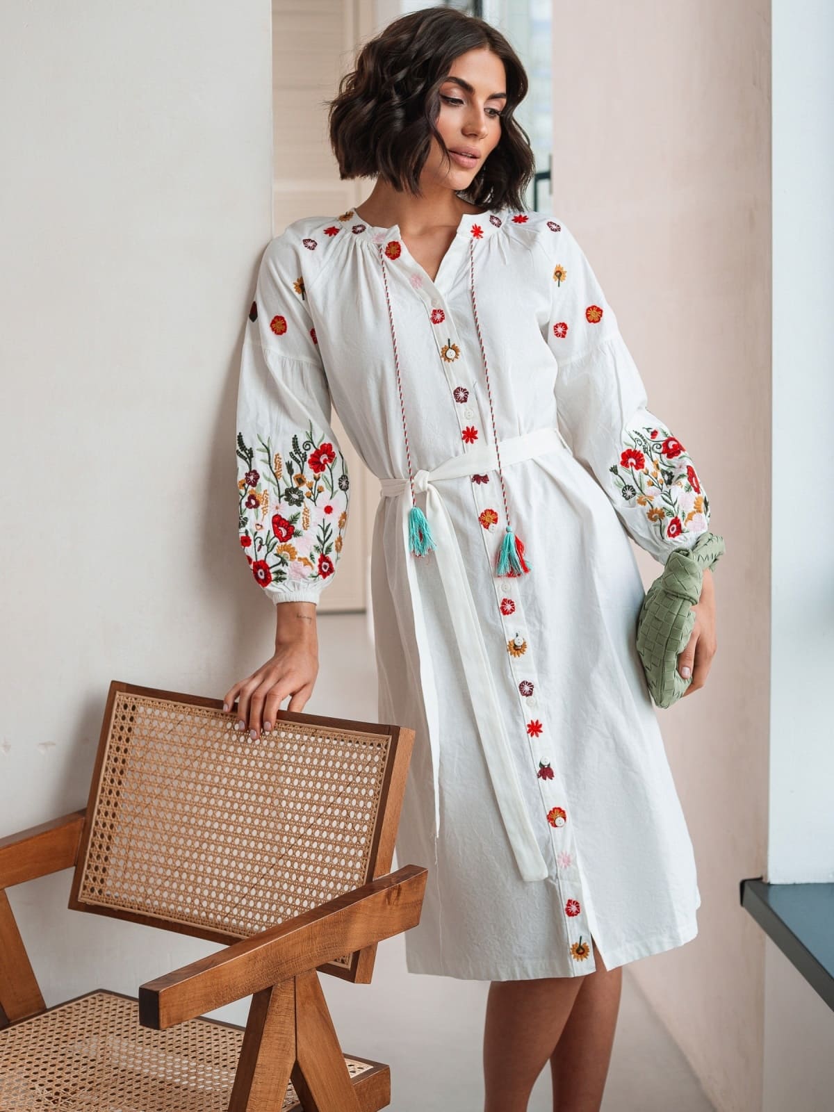 Літня бавовняна сукня-вишиванка молочна | 95939