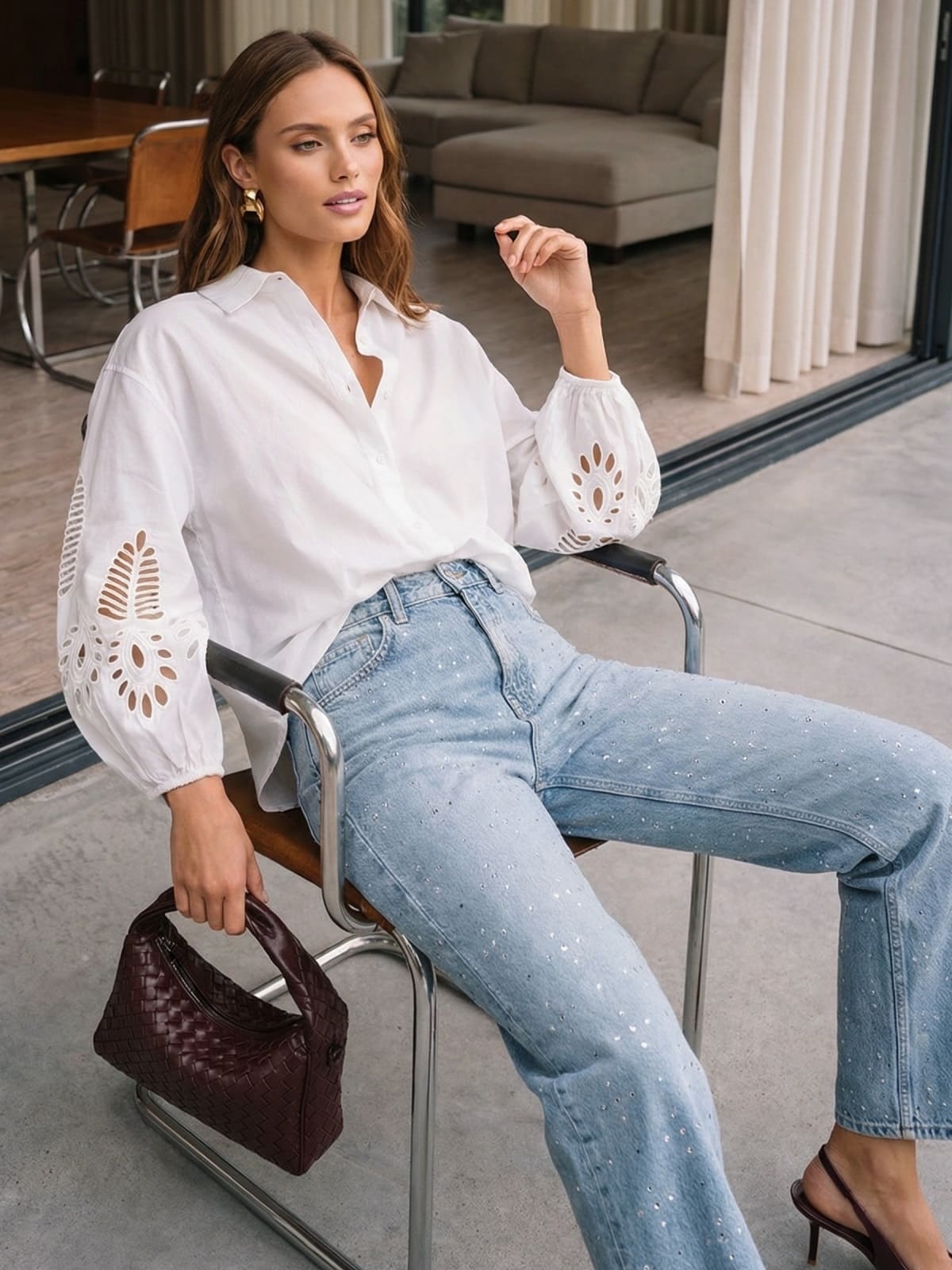 Жіноча сорочка з ажурною перфорацією біла | 95842