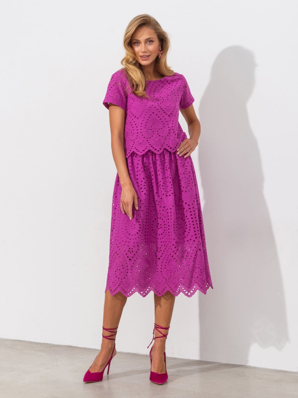 Костюм-двійка з прошви зі спідницею фуксія | 96381