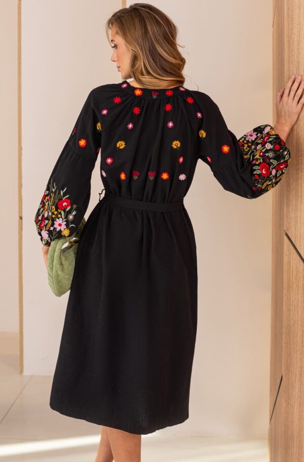Літня бавовняна сукня-вишиванка чорна | 95927