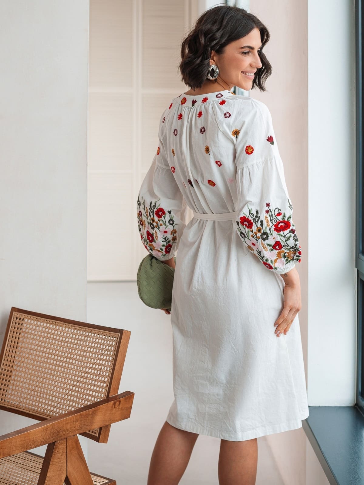 Літня бавовняна сукня-вишиванка молочна | 95939