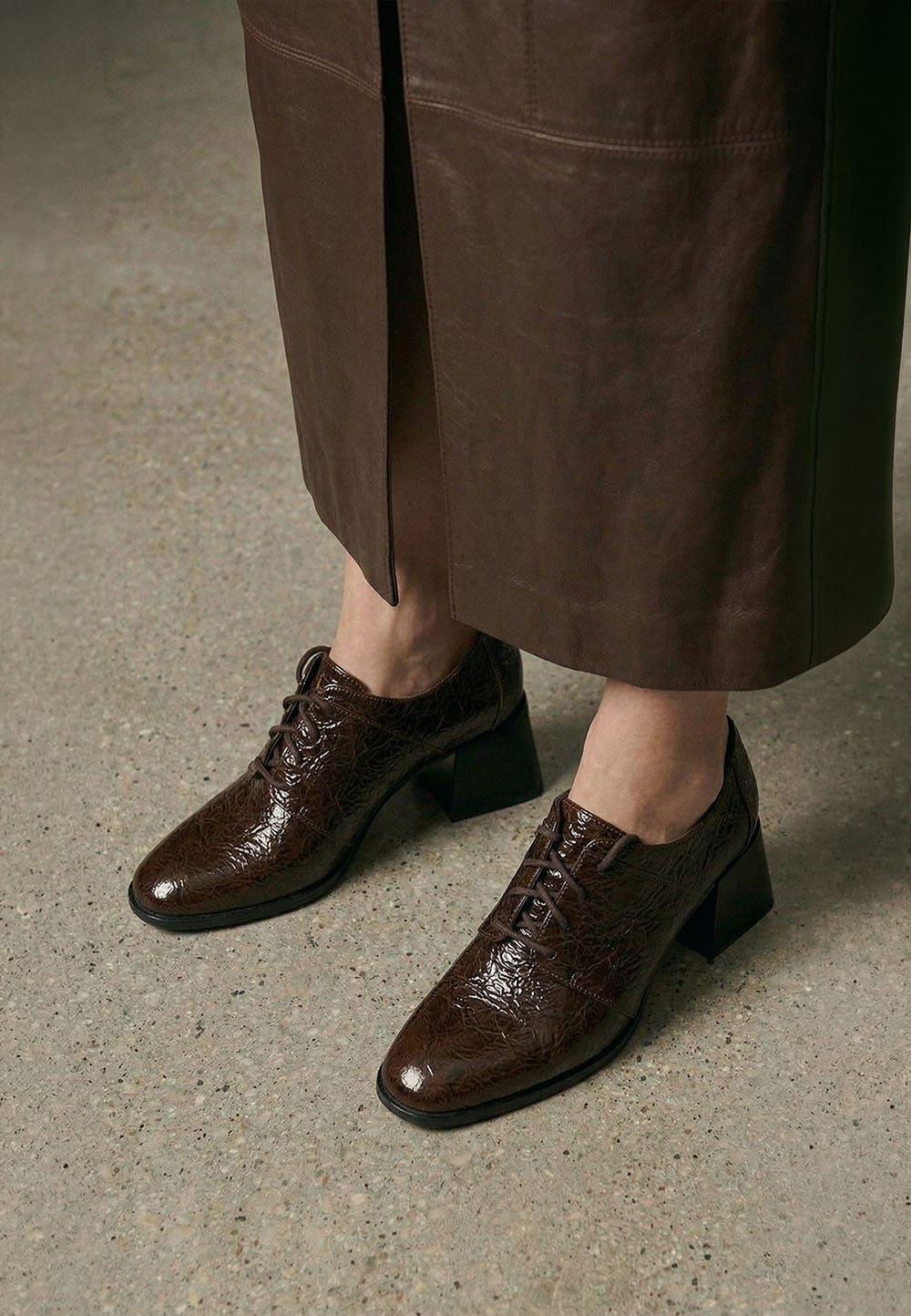 Лакові туфлі на середньому підборі темно-бордові | 95799