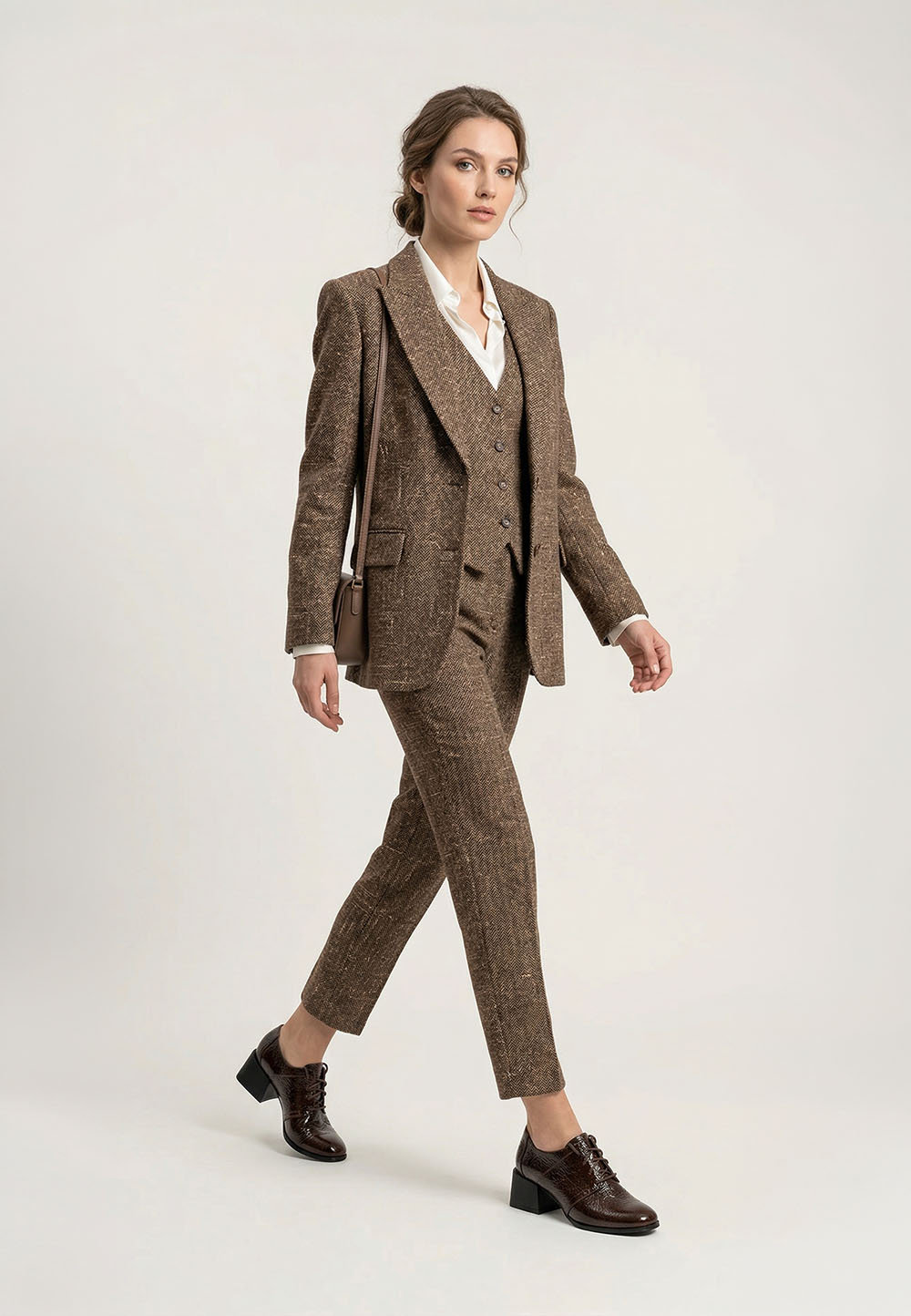 Лакові туфлі на середньому підборі темно-бордові | 95799