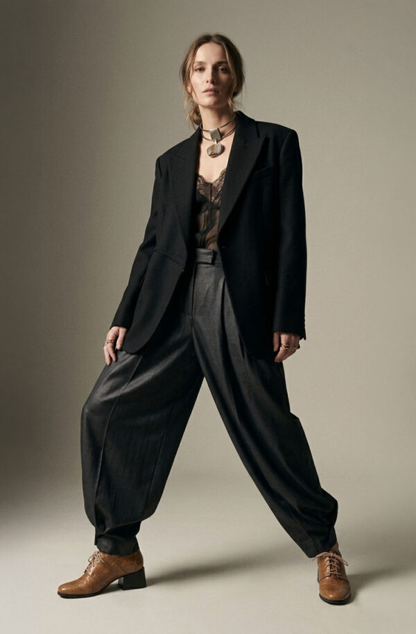 Лакові туфлі на середньому підборі руді | 96002