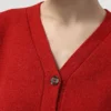 Жіночий в'язаний кардиган з кишенями червоний | 99687 Жіночий в'язаний кардиган з кишенями червоний | 99687