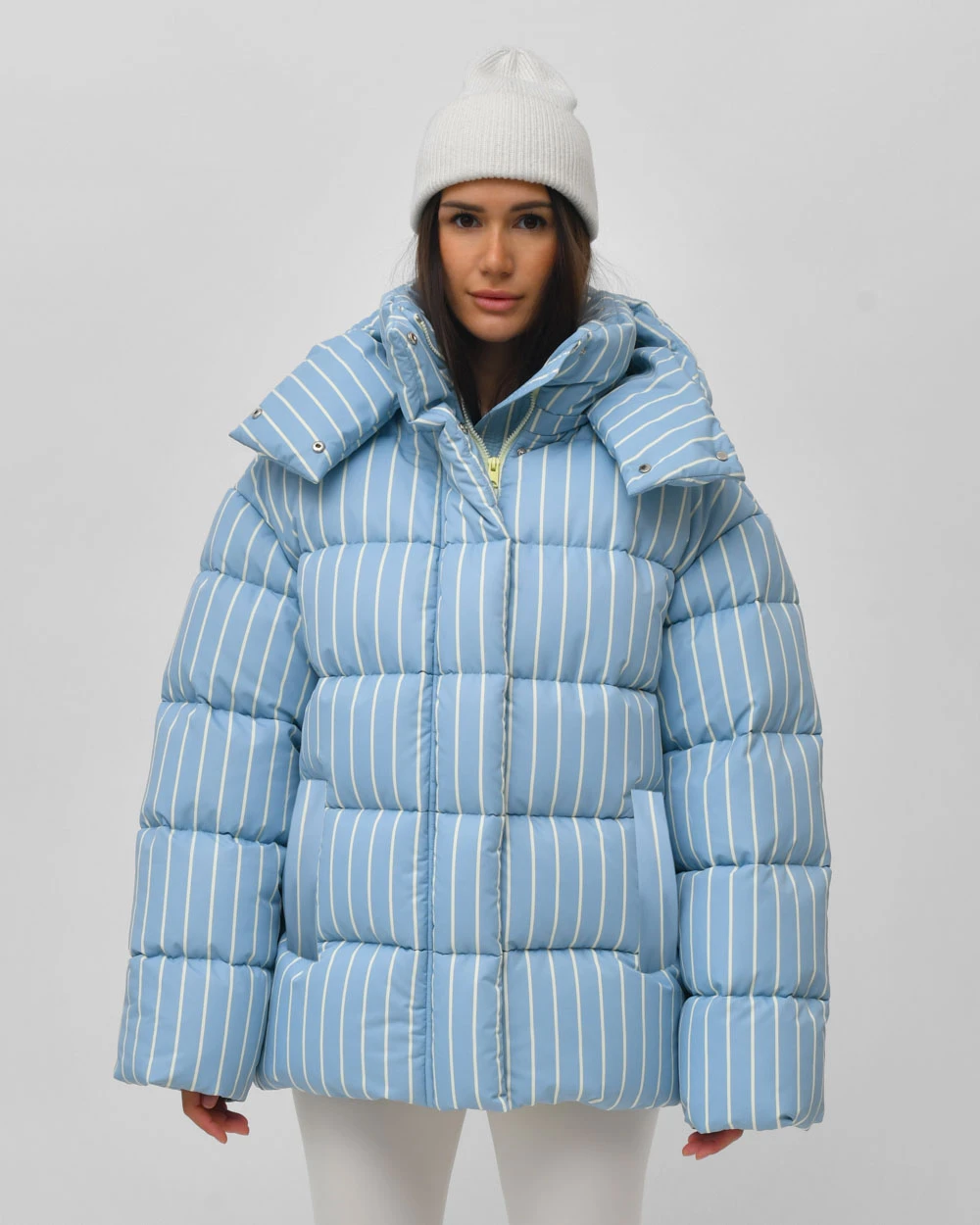 Зимовий пуховик oversize у смужку блакитний | 100679