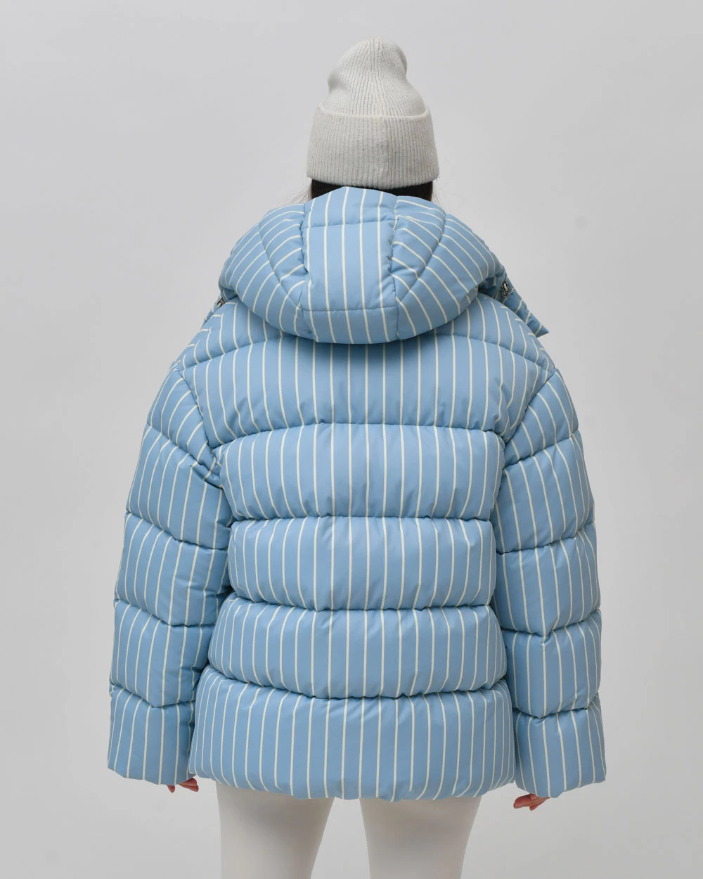 Зимовий пуховик oversize у смужку блакитний | 100679
