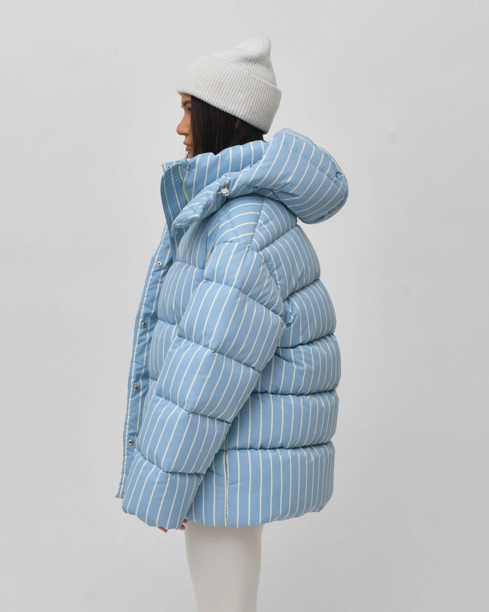 Зимовий пуховик oversize у смужку блакитний | 100679