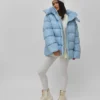 Зимовий пуховик oversize у смужку блакитний | 100679